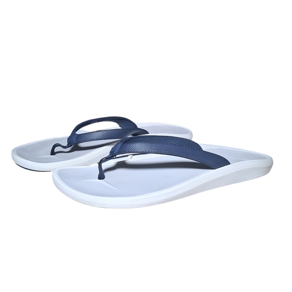 OLUKAI Pi'oe Beach Sandals Ultra Soft  & Comfortable Flip Flop Grip Sole Size 10 - Picture 3 of 6